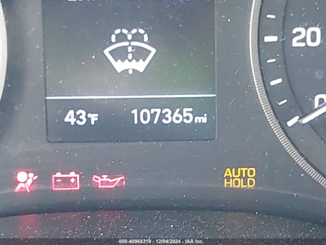 KM8J23A4XKU932814 Hyundai TUCSON SE