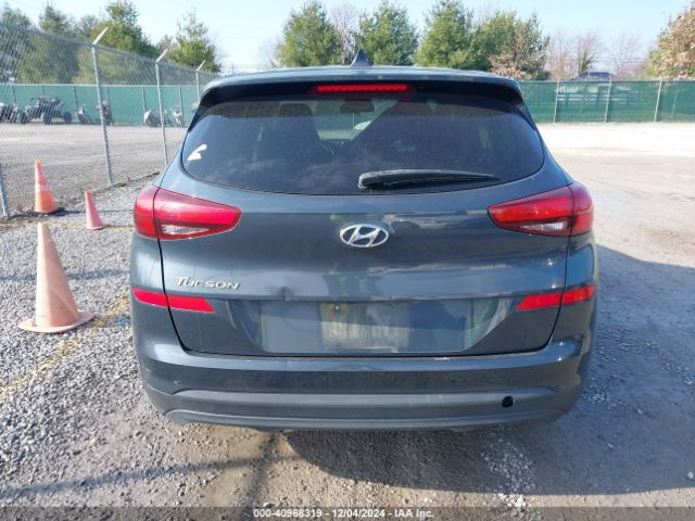 KM8J23A4XKU932814 Hyundai TUCSON SE