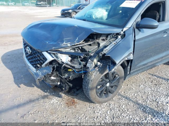 KM8J23A4XKU932814 Hyundai TUCSON SE