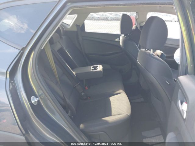 KM8J23A4XKU932814 Hyundai TUCSON SE