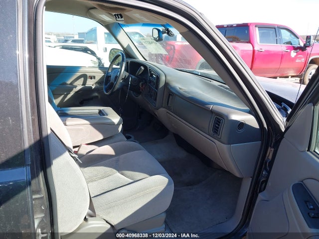 40968338 :رقم المزاد ، 3GNEC16Z15G185940 vin ، 2005 Chevrolet Suburban 1500 Ls مزاد بيع