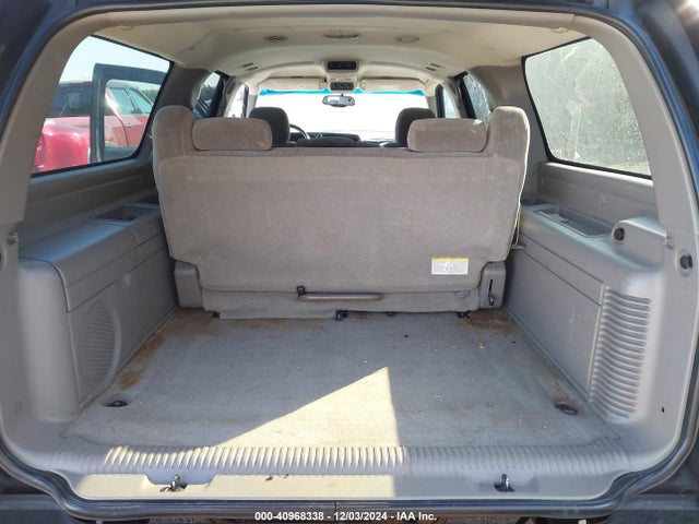 40968338 :رقم المزاد ، 3GNEC16Z15G185940 vin ، 2005 Chevrolet Suburban 1500 Ls مزاد بيع