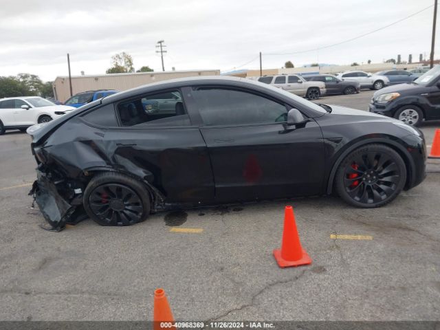 7SAYGDEF6NF453649 Tesla Model Y Performance Dual Motor All-wheel Drive