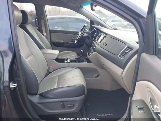 KNDMC5C1XG6157634 KIA Sedona Sx