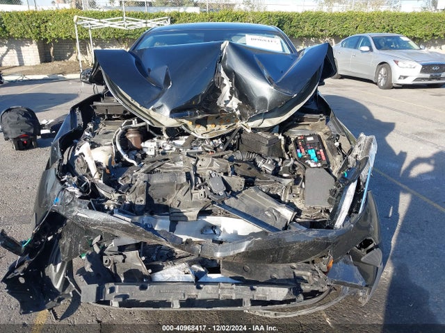 Toyota C-HR LE 2021 JTNKHMBX4M1117112 Image 6