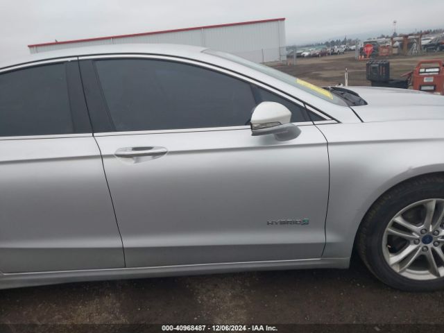 3FA6P0RU3GR293193 Ford Fusion Hybrid Titanium
