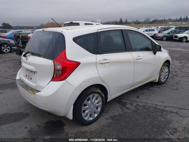 3N1CE2CPXFL392115 Nissan Versa Note S (sr)