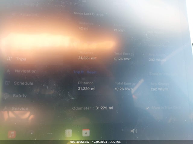2023 TESLA MODEL Y 7SAYGDEE0PA169585 Photo 6