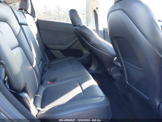 2023 TESLA MODEL Y 7SAYGDEE0PA169585 Photo 7