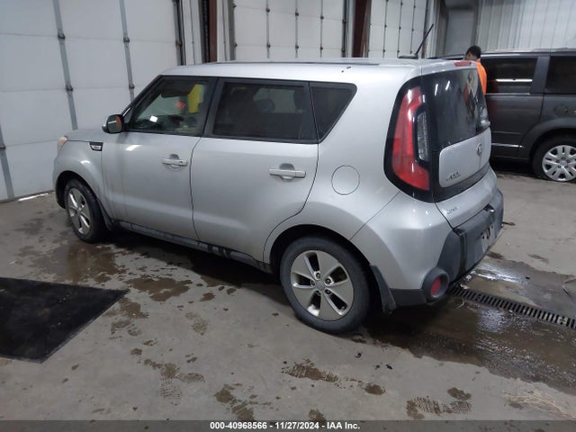 KIA Soul 2015 KNDJN2A21F7783038 Image 3