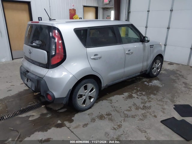 KIA Soul 2015 KNDJN2A21F7783038 Image 4