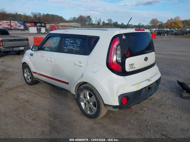 KIA Soul 2018 KNDJN2A23J7504617 Image 3