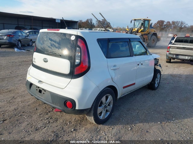 KIA Soul 2018 KNDJN2A23J7504617 Image 4