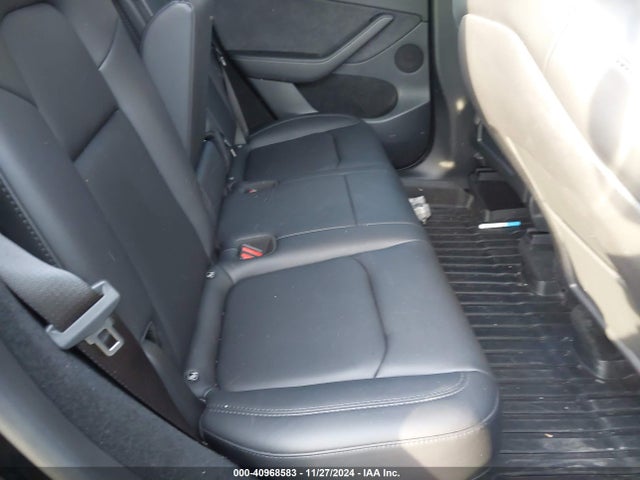 2023 TESLA MODEL Y 7SAYGDEE7PF688703 Photo 7