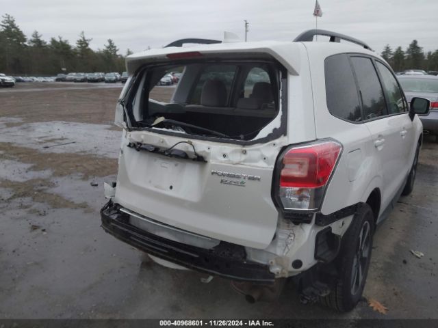 JF2SJAEC1HH554922 Subaru Forester 2.5i Premium