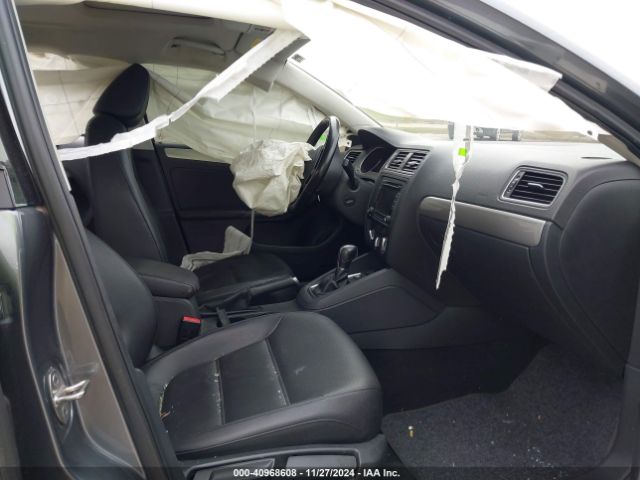 3VWD07AJ3FM333524 Volkswagen Jetta 1.8t Se
