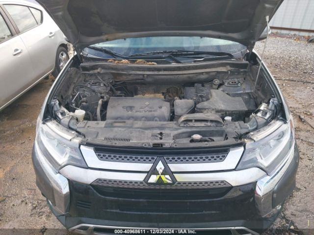 JA4AD3A38KZ042797 Mitsubishi Outlander Se