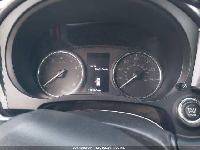 JA4AD3A38KZ042797 Mitsubishi Outlander Se