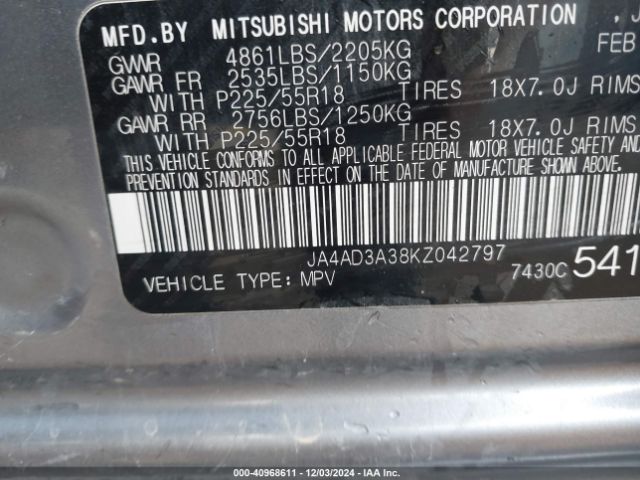 JA4AD3A38KZ042797 Mitsubishi Outlander Se