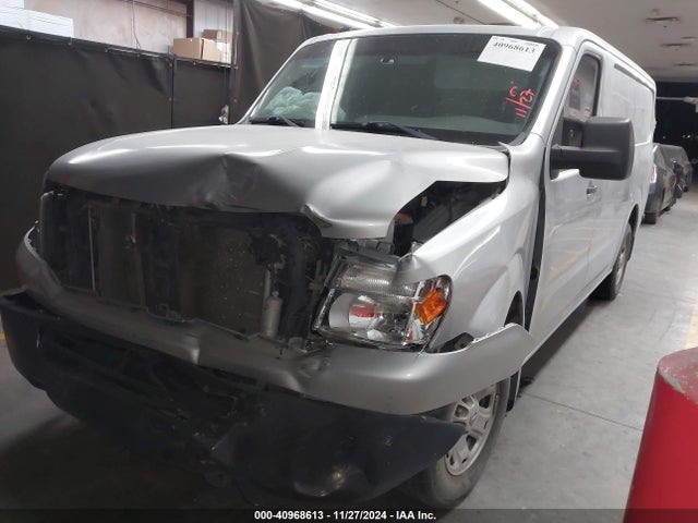 Nissan Nv Cargo Nv1500 Sv V6 2015 1N6BF0KL9FN806846 Image 2