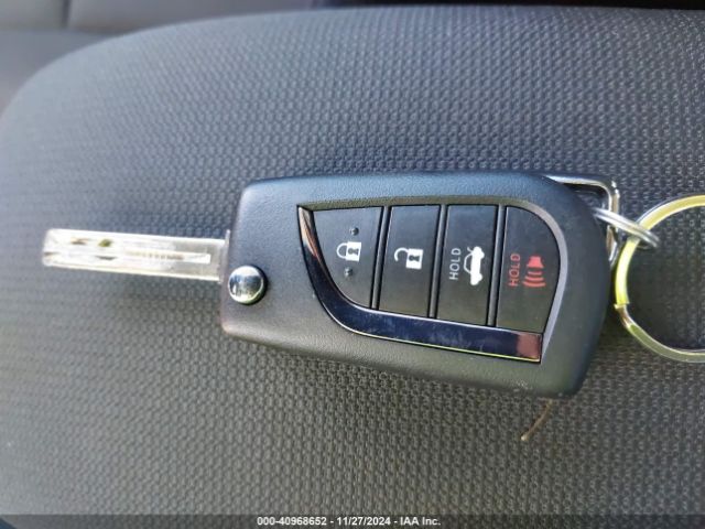 5YFB4MDE7RP198962 Toyota COROLLA LE