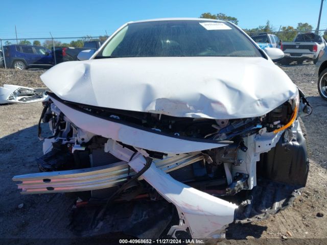 5YFB4MDE7RP198962 Toyota COROLLA LE