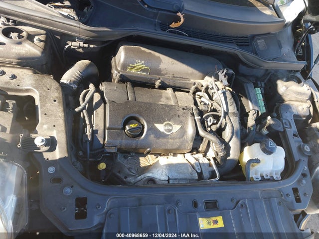 2012 MINI COOPER S COUNTRYMAN WMWZC3C55CWL86212 Photo 9