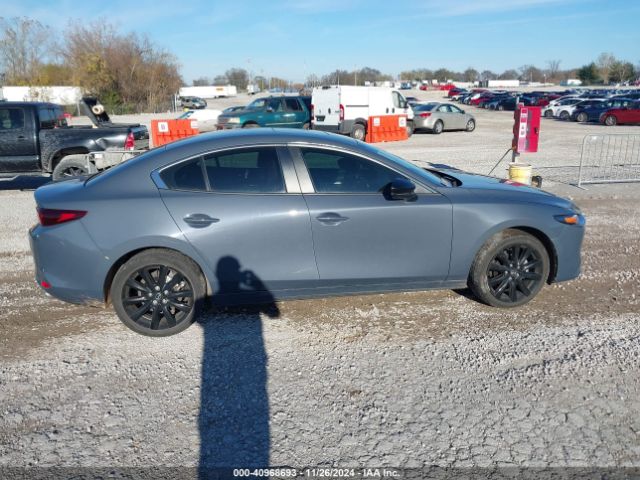 JM1BPACL1N1509810 Mazda Mazda3 Carbon Edition