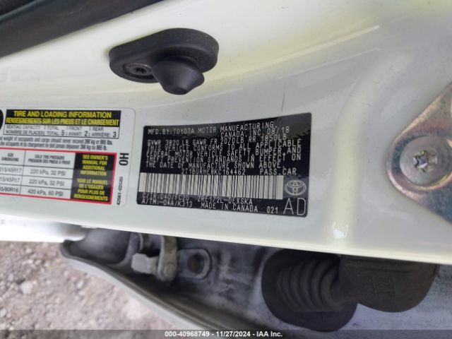 2T1BURHE8KC164462 Toyota COROLLA SE