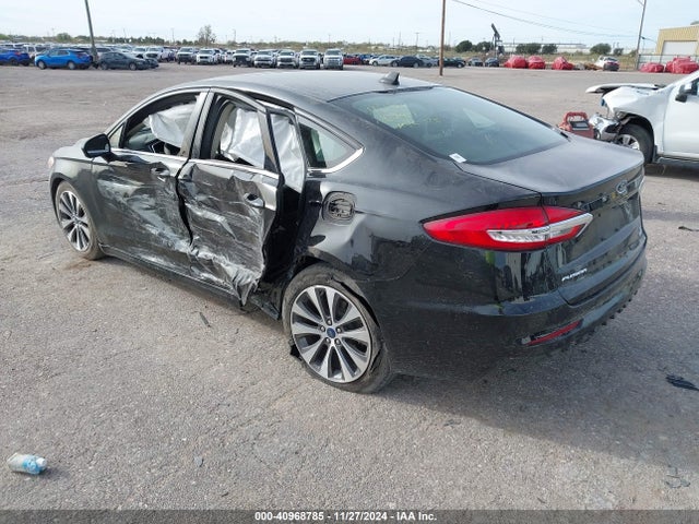Ford FUSION SE 2019 3FA6P0T90KR270063 Image 3
