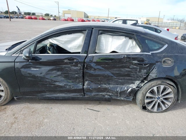 Ford FUSION SE 2019 3FA6P0T90KR270063 Image 6