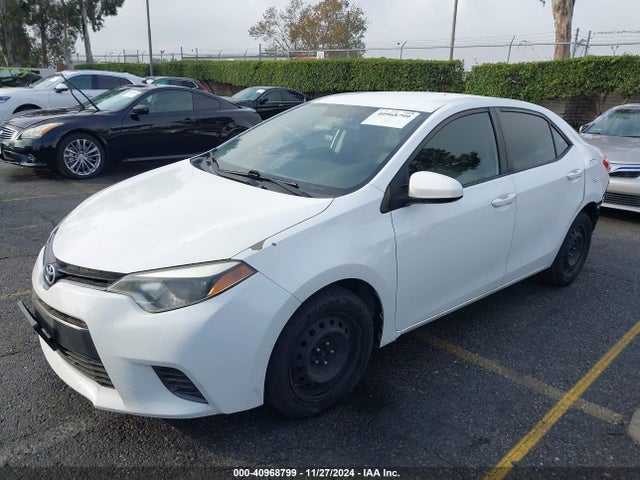 Toyota COROLLA LE 2016 5YFBURHE1GP510097 Image 2