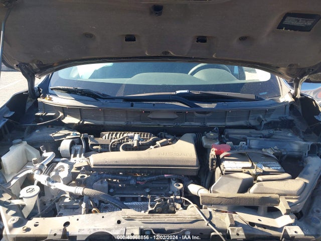 Nissan ROGUE SV 2018 5N1AT2MV3JC819707 Image 10