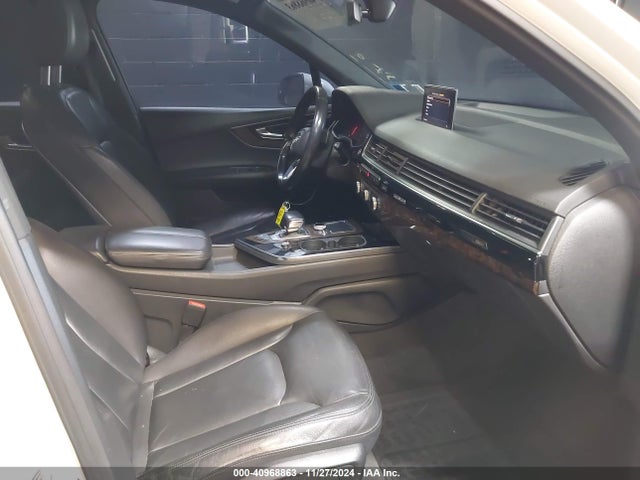 2017 AUDI Q7 WA1AAAF79HD033640 Photo 4