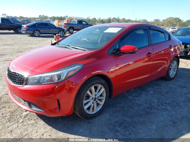 KIA FORTE S 2017 3KPFL4A70HE045608 Image 2
