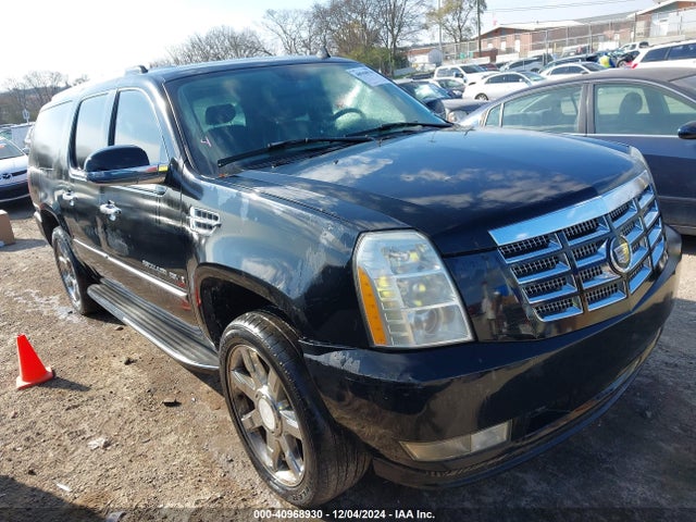 2007 CADILLAC ESCALADE ESV 1GYFK66827R378163 Photo 0