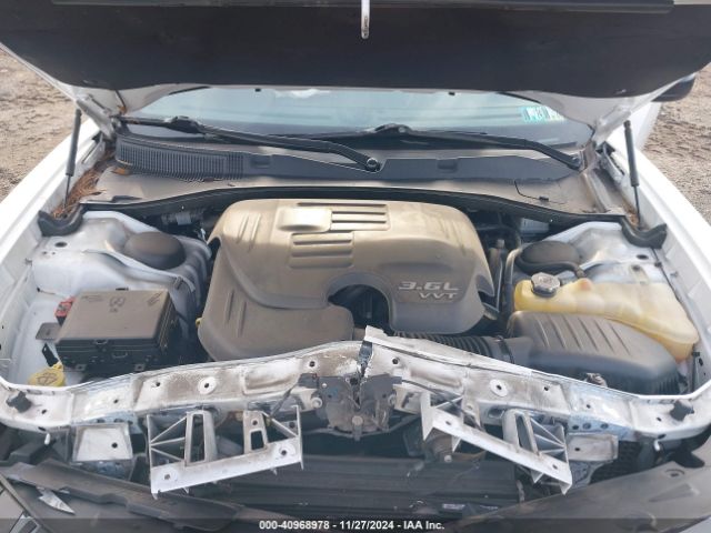 2C3CDXHG6HH667324 Dodge Charger Sxt Rwd