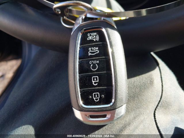 KMHLP4AG2PU505726 Hyundai Elantra Limited