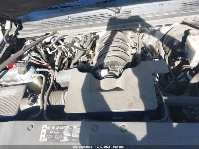 1GNSCHKCXJR123976 Chevrolet Suburban Lt