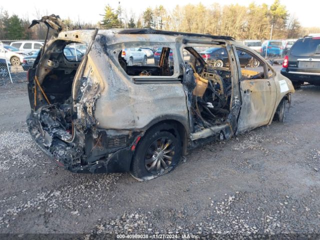 2018 CHRYSLER PACIFICA 2C4RC1BG0JR275275 Photo 3