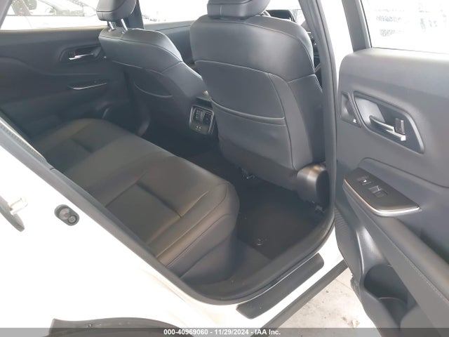 JTDAFAAF4P3001737 Toyota Crown Platinum