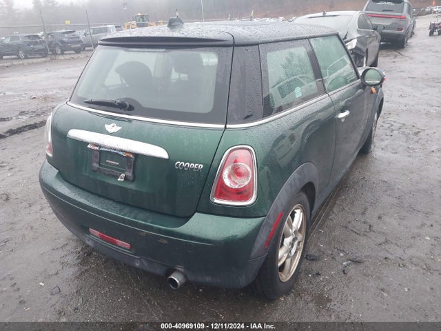 2013 MINI HARDTOP WMWSU3C56DT692496 Photo 3