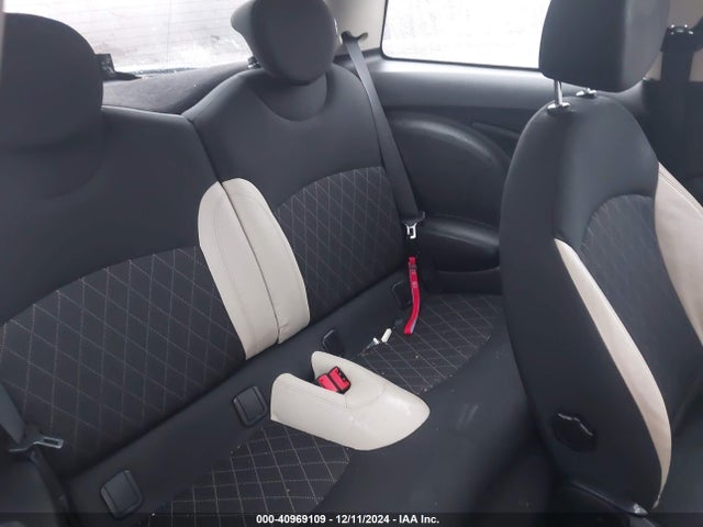 2013 MINI HARDTOP WMWSU3C56DT692496 Photo 7