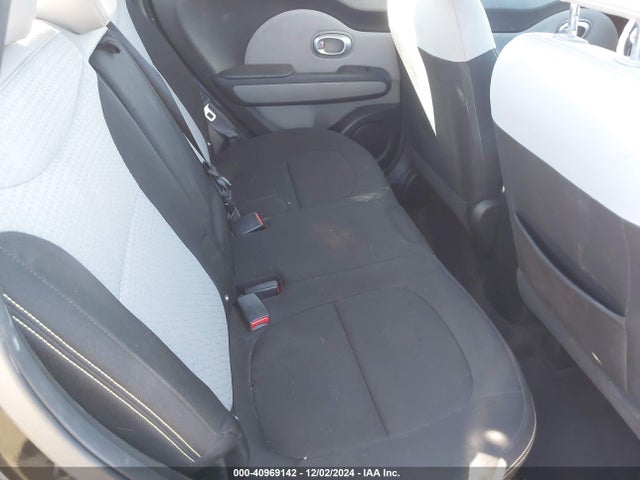 KIA SOUL + 2015 KNDJP3A50F7175764 Image 8