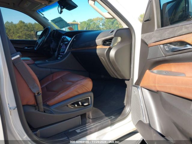 1GYS3BKJXFR279182 Cadillac Escalade Luxury