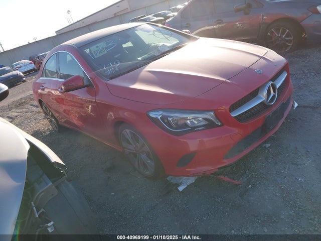 Mercedes-Benz CLA 250 2019 WDDSJ4EB5KN714340 Image 1