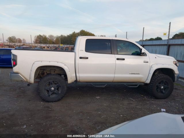 5TFDW5F11GX504278 Toyota Tundra Sr5 5.7l V8
