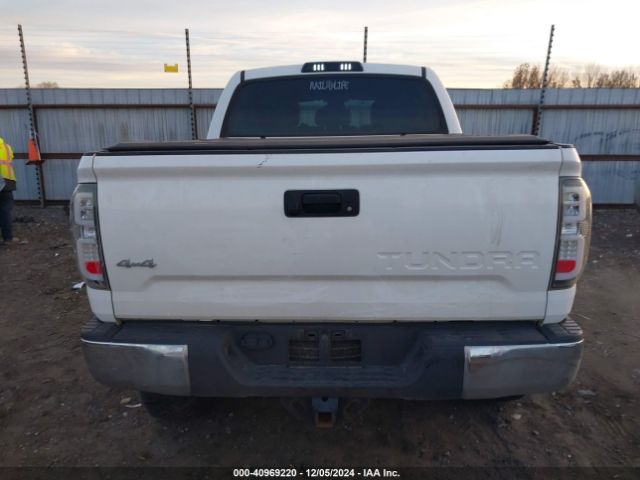 5TFDW5F11GX504278 Toyota Tundra Sr5 5.7l V8
