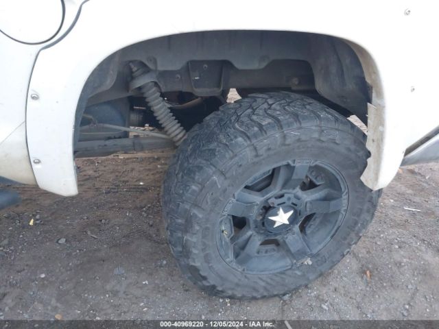 5TFDW5F11GX504278 Toyota Tundra Sr5 5.7l V8