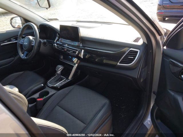 KNDERCAA8P7467608 KIA SELTOS EX